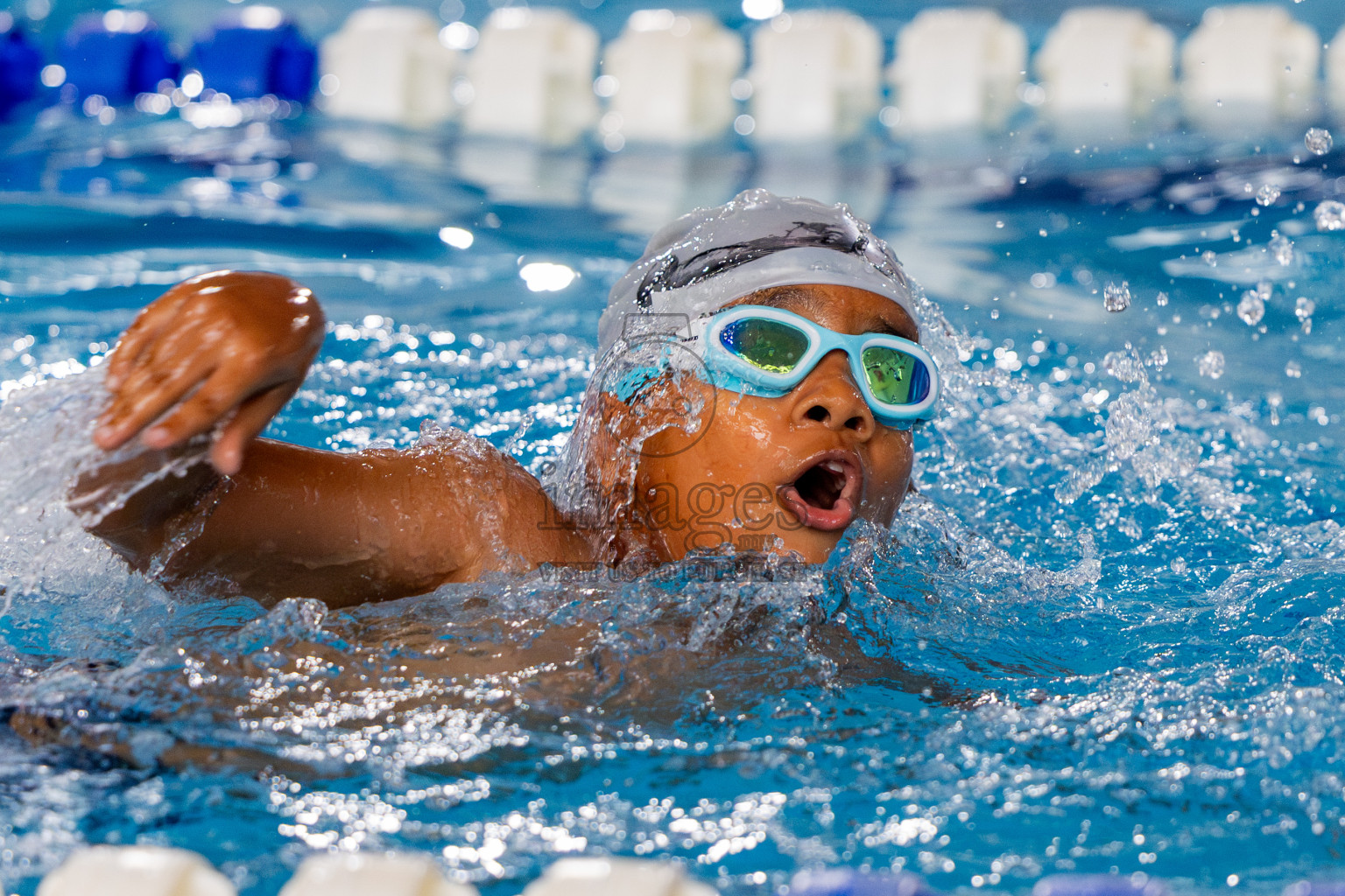 Day 1 of BML 5th National Swimming Kids Festival 2024 held in Hulhumale', Maldives on Monday, 18th November 2024. Photos: Nausham Waheed / images.mv