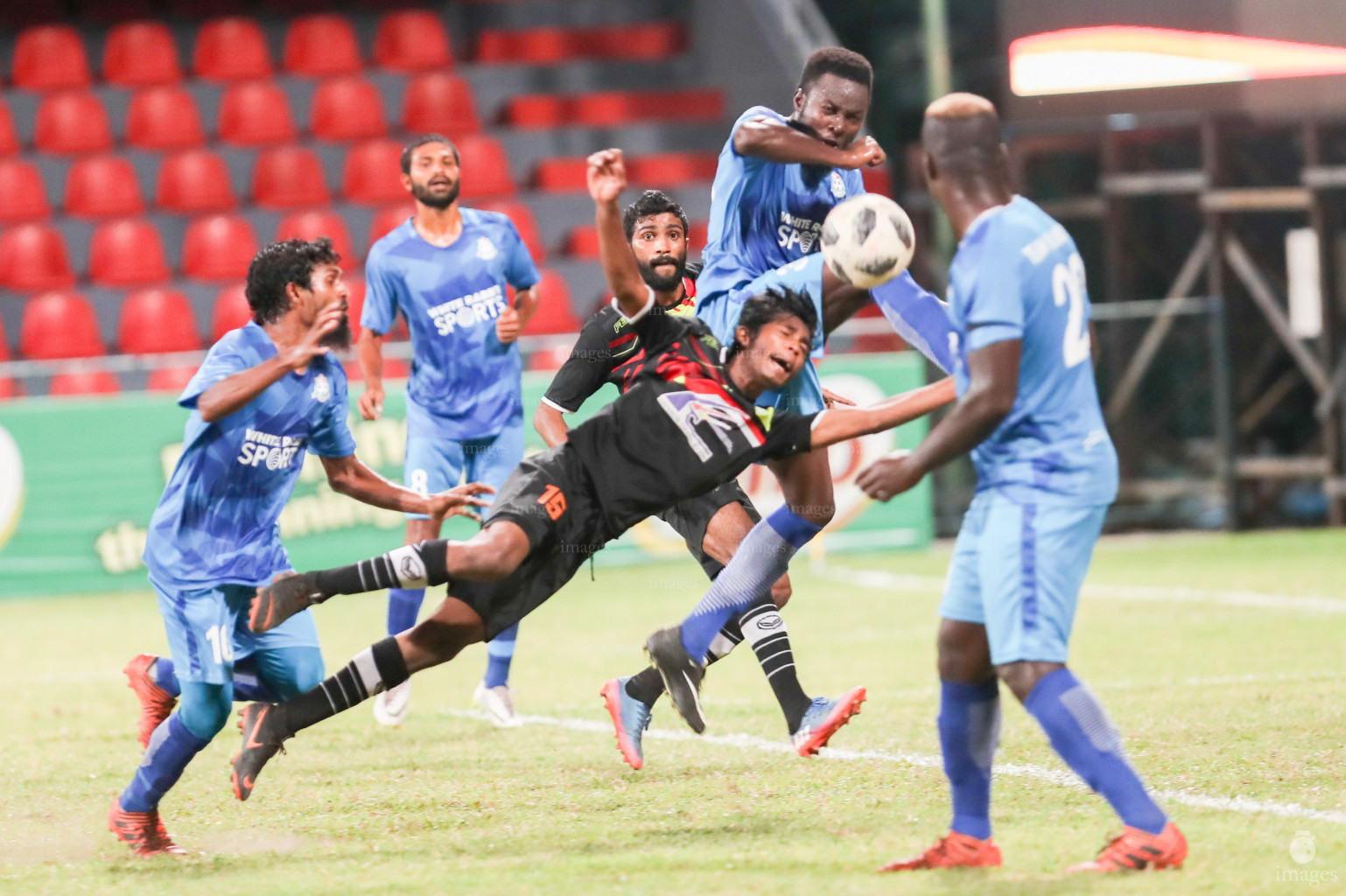 Dhiraagu Dhivehi Premier League 2018: Club Eagles vs Nilandhoo