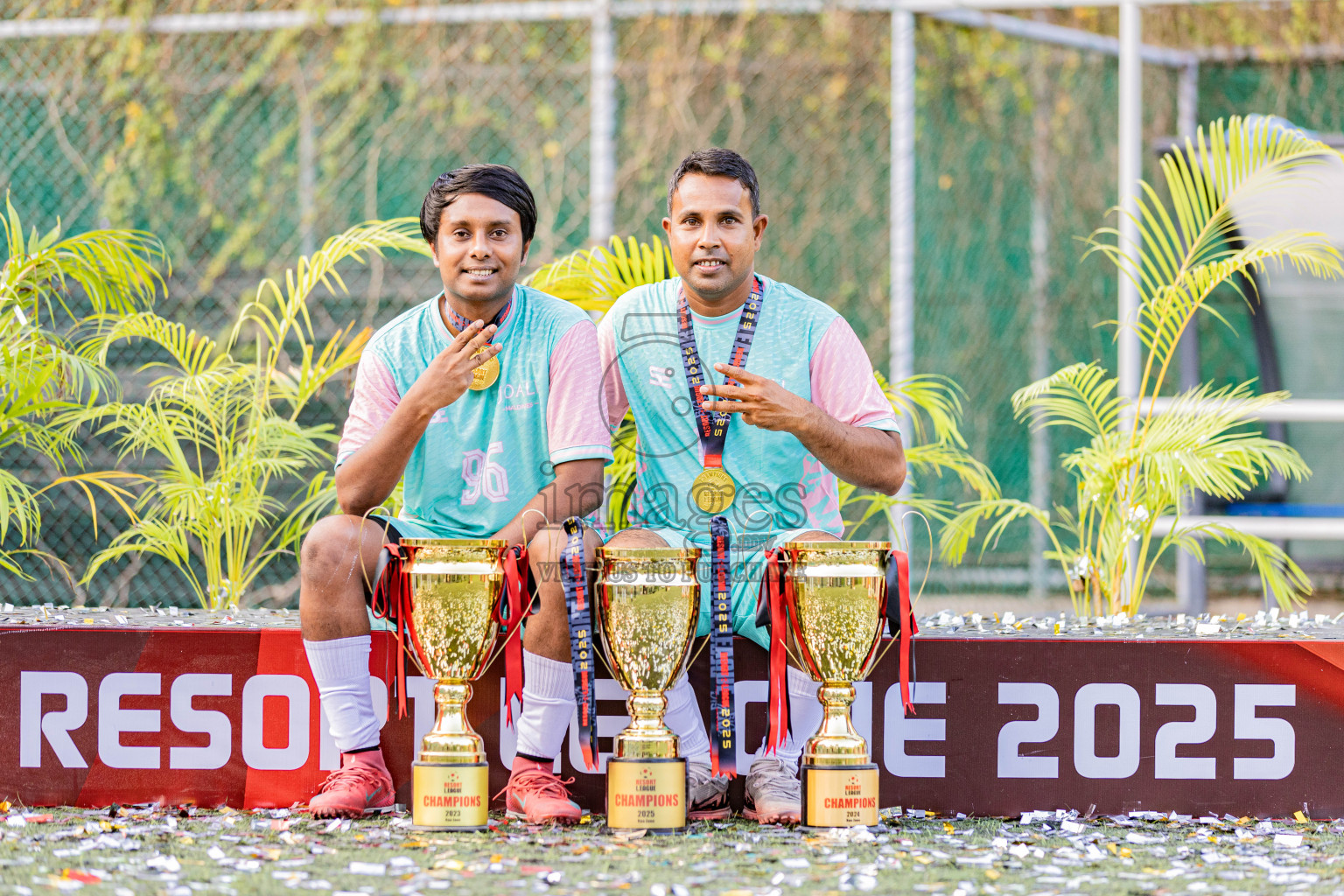 Resort League 2025 Raa Zone - Final Match
Joali vs kothaifaru in Resort League 2025 (Raa Zone) was held on Thursday, 21th august 2025 in JOALI Maldives Resort, Raa Atoll, Maldives. Photos: Areef Adam / images.mv