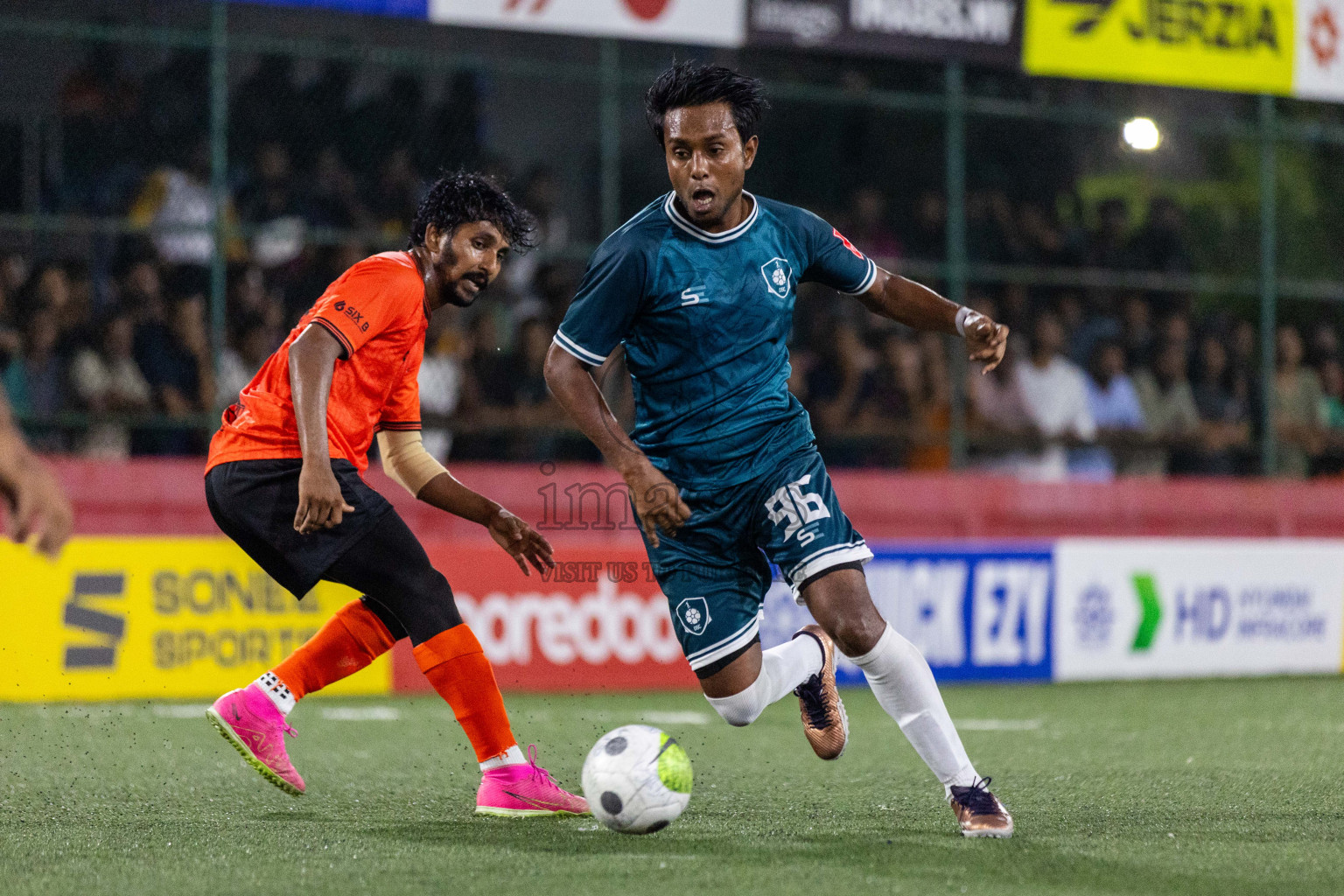 R Dhuvaafaru vs R Meedhoo in Day 8 of Golden Futsal Challenge 2024 was held on Monday, 22nd January 2024, in Hulhumale', Maldives Photos: Nausham Waheed / images.mv