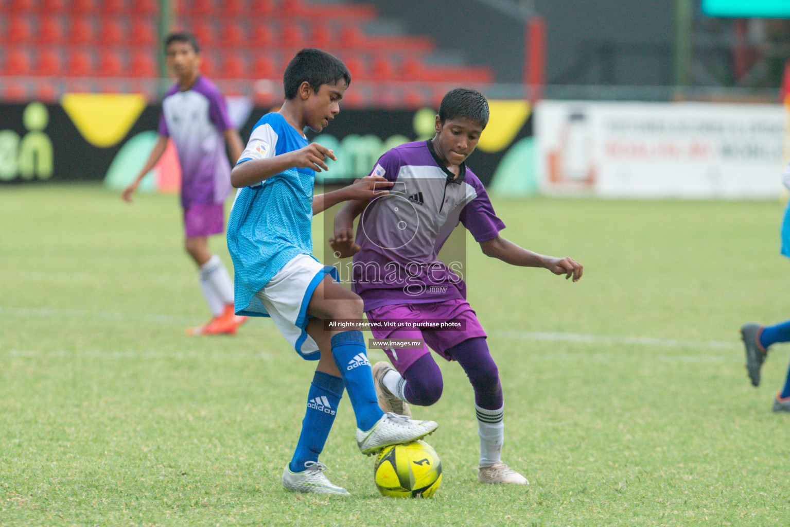 Hiriya School vs LH.EDU.CENTRE in MAMEN Inter School Football Tournament 2019 (U13) in Male, Maldives on 19th April 2019 Photos: Hassan Simah/images.mv