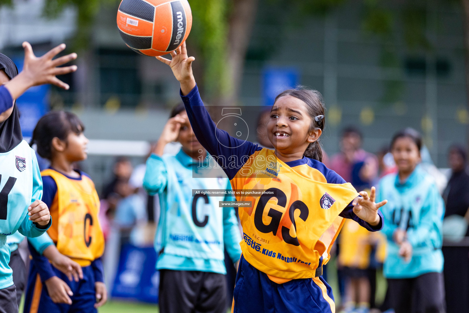 Day 2 of Nestle' Kids Netball Fiesta 2023 held in Henveyru Stadium, Male', Maldives on Thursday, 1st December 2023. Photos by Nausham Waheed / Images.mv