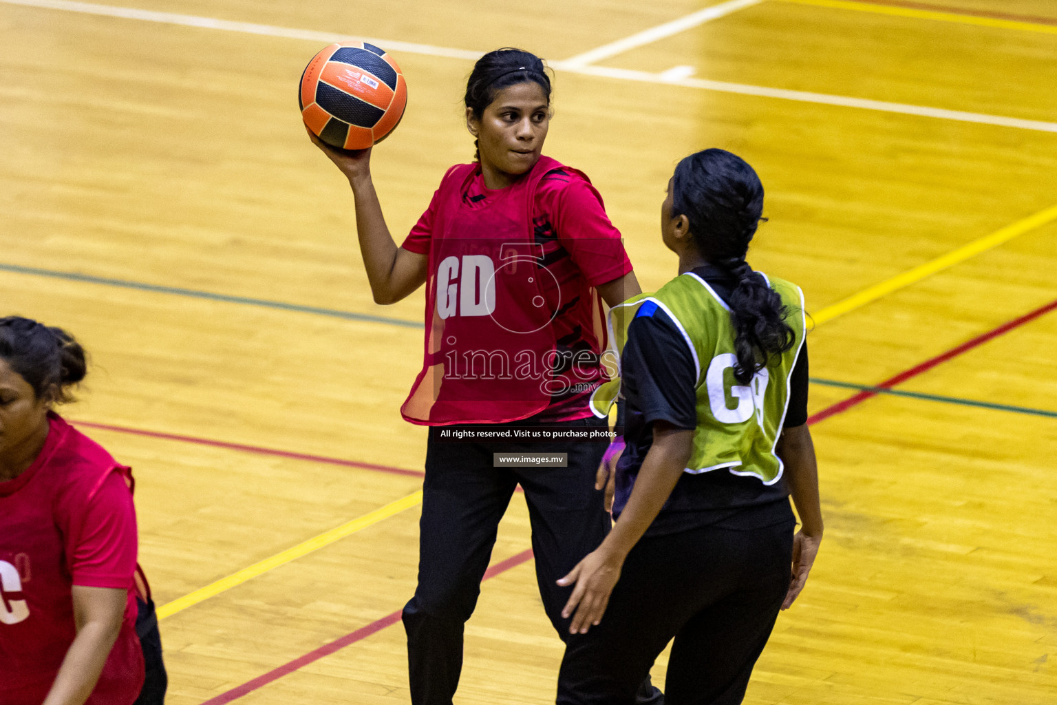 Lorenzo Sports Club vs Youth United Sports Club in the Milo National Netball Tournament 2022 on 20 July 2022, held in Social Center, Male', Maldives. Photographer: Hassan Simah / Images.mv