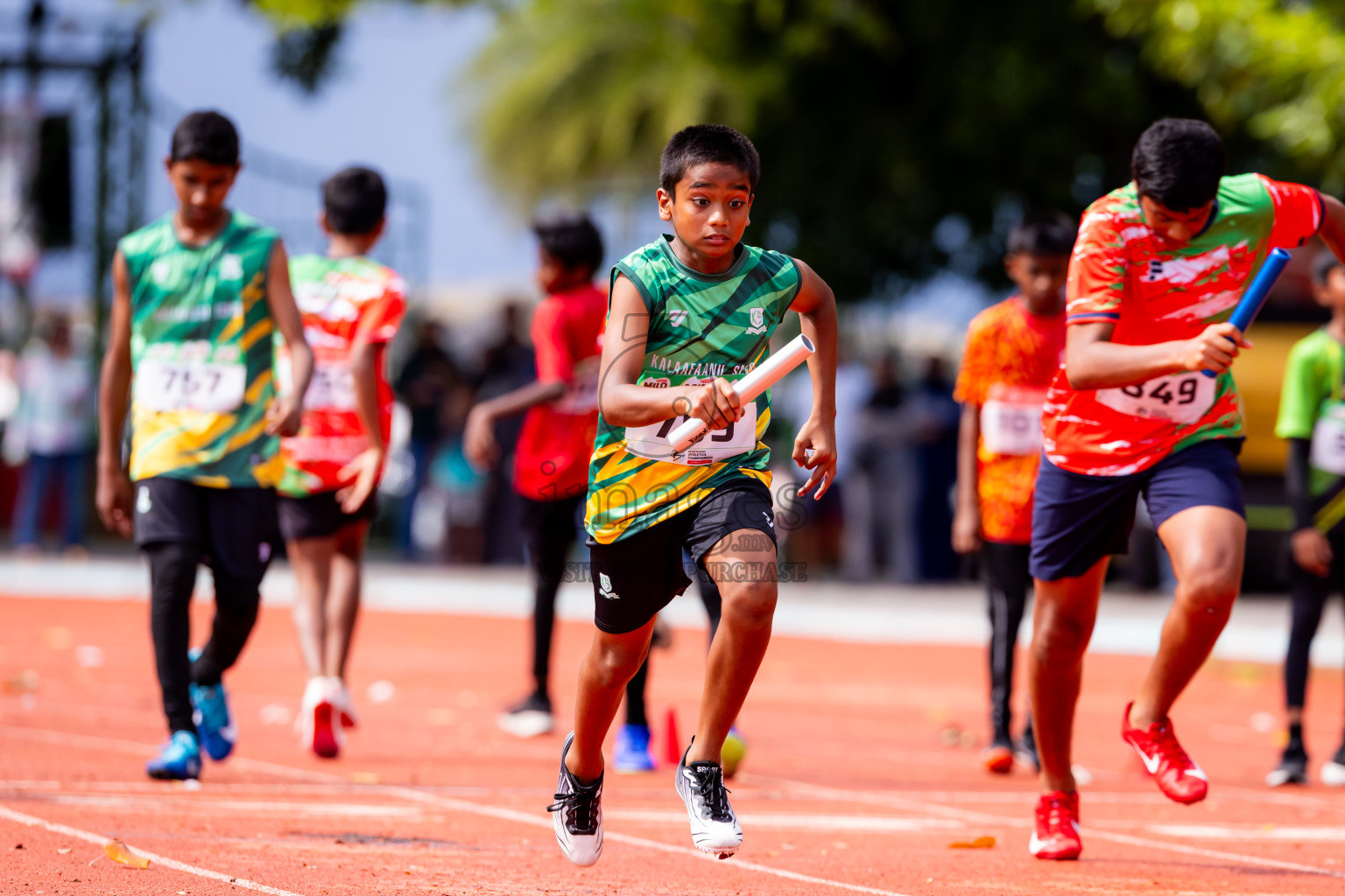 Day 6 of Inter-school Athletics Championship 2025 held in Ekuveni Synthetic Track, Male', Maldives on Sunday, 12th October 2025. Photos by: Nausham Waheed / Images.mv