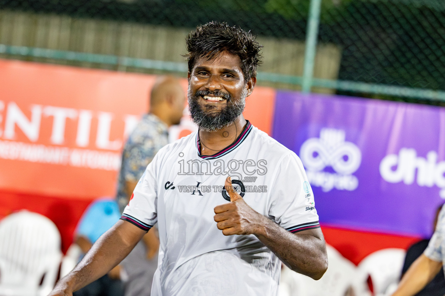 TEAM BADHAHI vs KULHIVARU VUZARA CLUB in the Semi-finals of Club Maldives Classic 2024 held in Rehendi Futsal Ground, Hulhumale', Maldives on Tuesday, 19th September 2024. 
Photos: Ismail Thoriq / images.mv