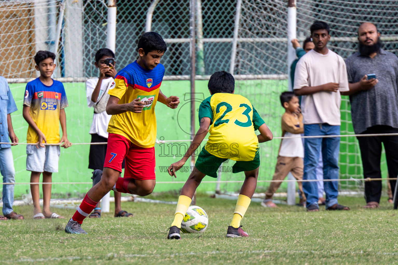 Day 2 of MILO Academy Championship 2024 held in Henveyru Stadium, Male', Maldives on Thursday, 1st November 2024. 
Photos:Hassan Simah / Images.mv