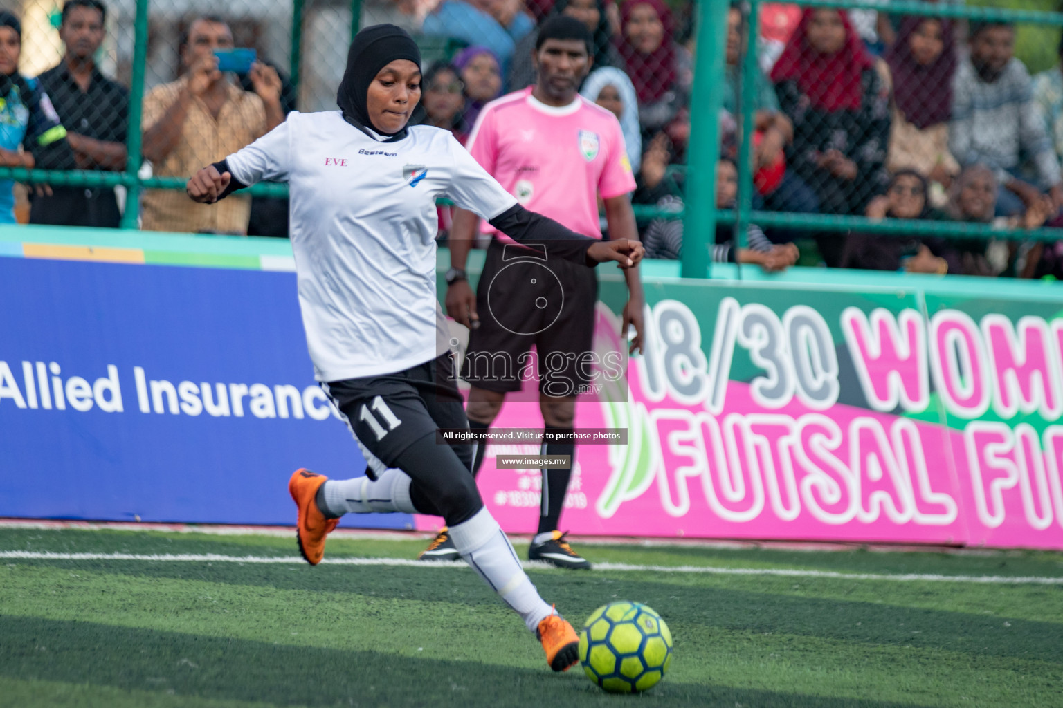 Maldives Ports Limited vs Dhivehi Sifainge Club in the semi finals of 18/30 Women's Futsal Fiesta 2019 on 27th April 2019, held in Hulhumale Photos: Hassan Simah / images.mv