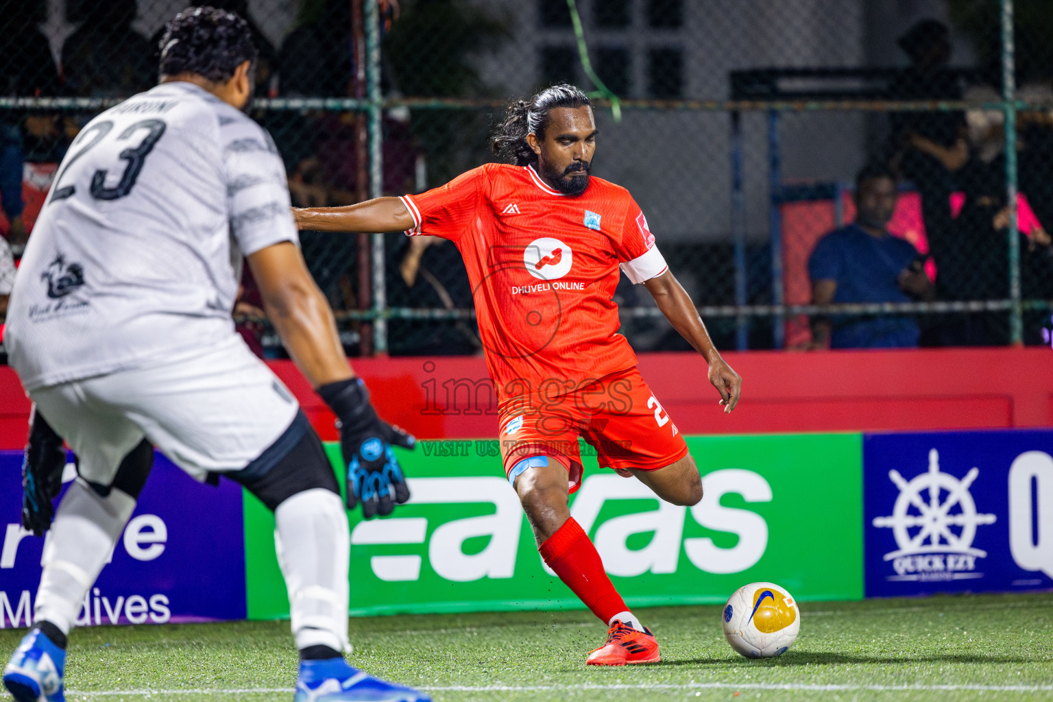 Th Buruni vs Th Gaadhiffushi in Day 18 of Golden Futsal Challenge 2025 was held on Wednesday, 22nd January 2025, in Hulhumale', Maldives. Photos: Nausham Waheed / images.mv