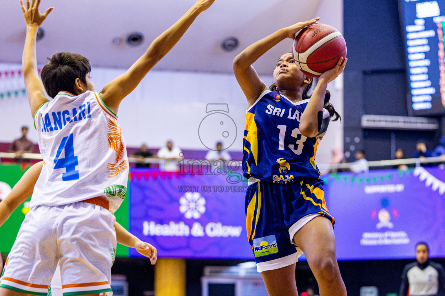 Sri Lanka vs India in the Final of Under 16 Woman's Asian Cup SABA Qualifiers 2025 was held in Social Center, Male', Maldives on Sunday, 15th June 2025. Photos: Nausham Waheed / images.mv