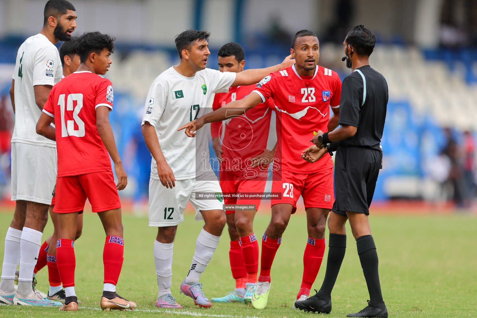 Nepal vs Pakistan in SAFF Championship 2023 held in Sree Kanteerava Stadium, Bengaluru, India, on Tuesday, 27th June 2023. Photos: Nausham Waheed, Hassan Simah / images.mv