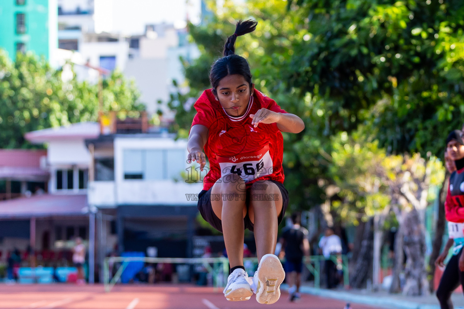 Day 2 of Inter-school Athletics Championship 2025 held in Ekuveni Synthetic Track, Male', Maldives on Tuesday, 07th October 2025. Photos by: Nausham Waheed / Images.mv