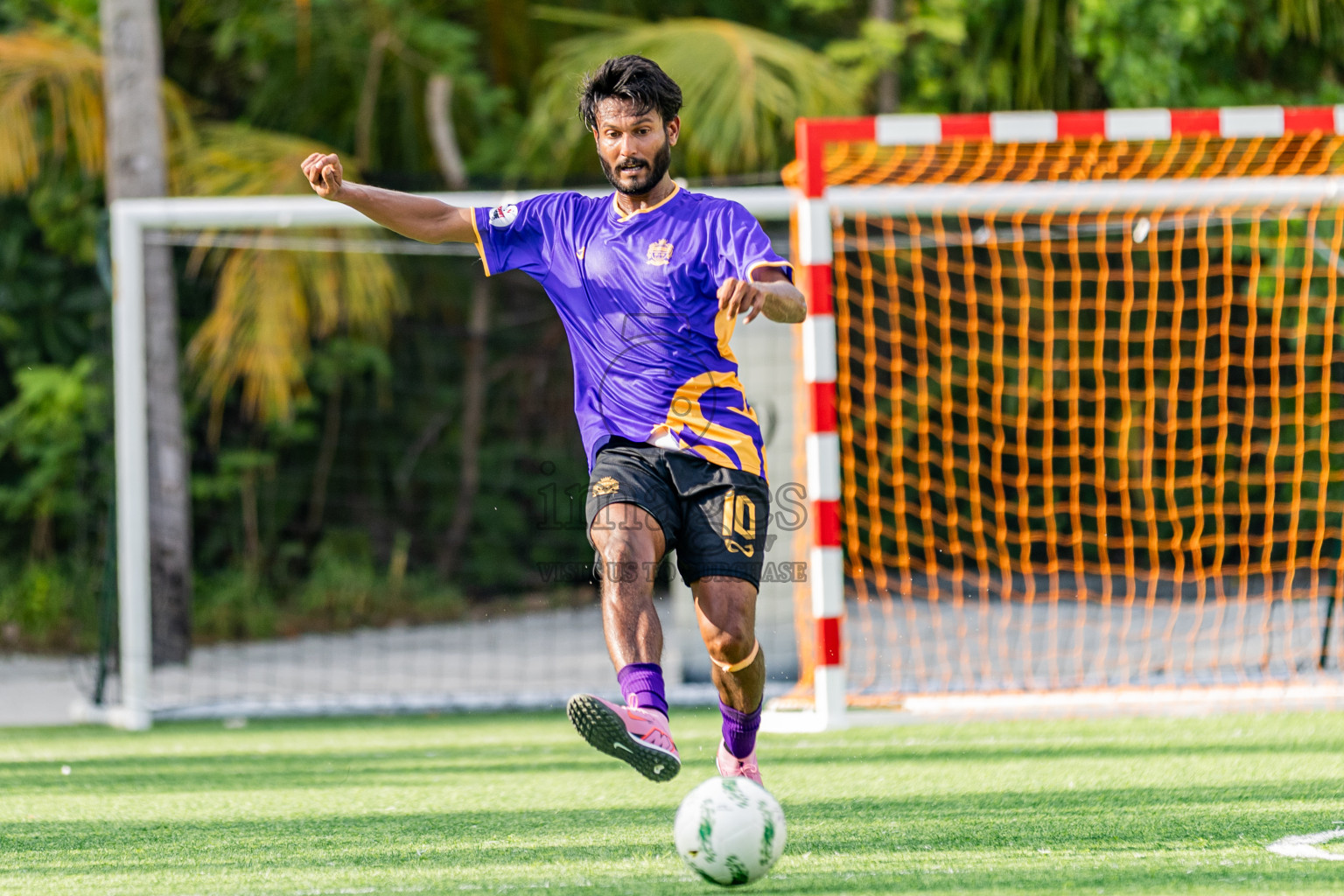 Centara Grand vs Coco Body Hithi in Resort League 2025 (North Male Zone) day 6 was held on Monday, 8th September 2025 in One And Only Reethi Rah Maldives Resort, Photos: Areef Adam / images.mv