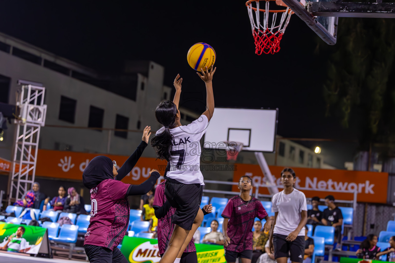 Day 1 of MILO Ramadan 3x3 Challenge 2024 was held in Ekuveni Outdoor Basketball Court at Male', Maldives on Tuesday, 12th March 2024. 
Photos: Ismail Thoriq / images.mv