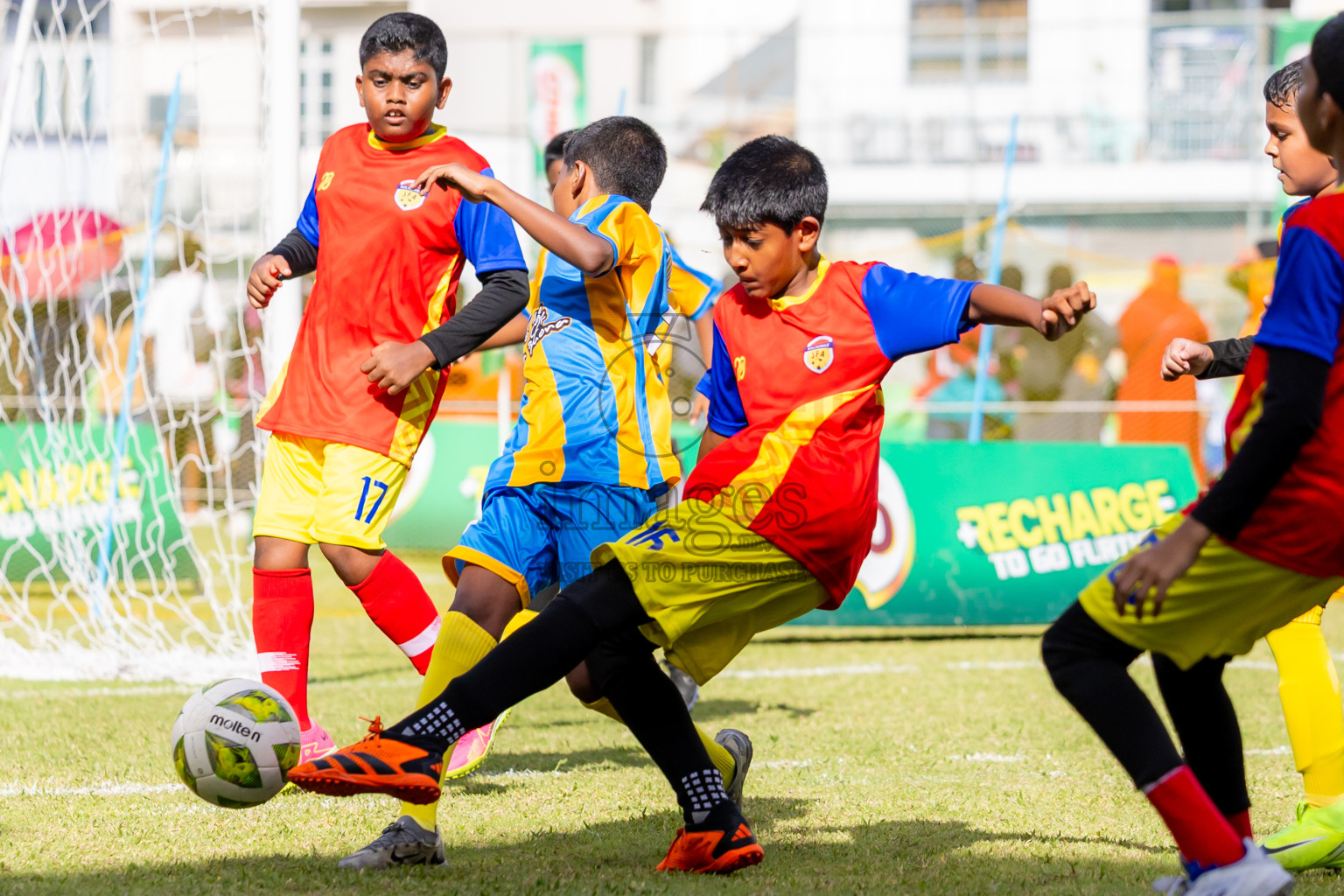 Day 1 of MILO Academy Championship 2025 (U-12) was held at Henveiru Stadium in Male', Maldives on Thursday, 1st May 2025. Photos: Nausham Waheed / images.mv