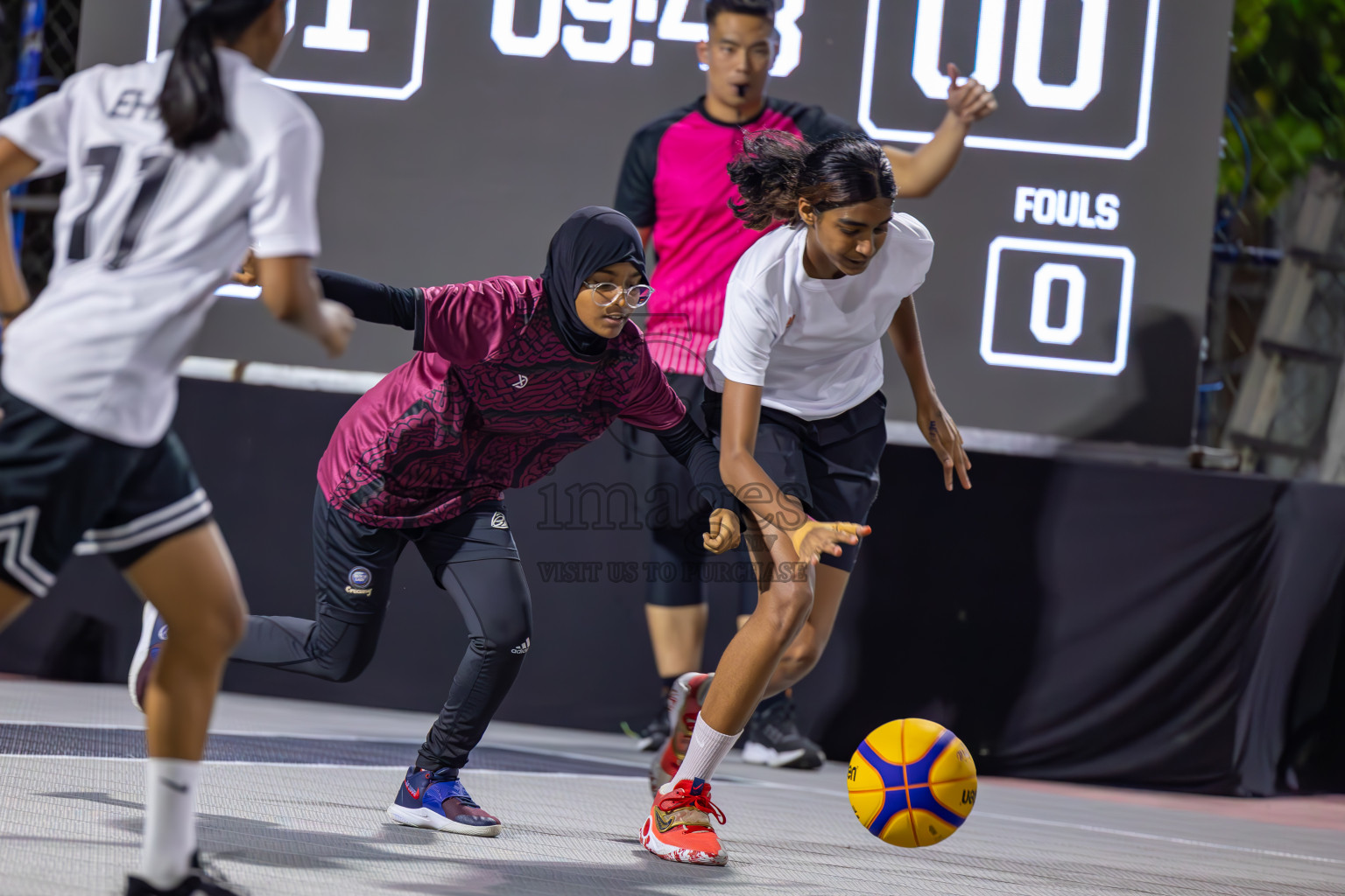 Day 1 of MILO Ramadan 3x3 Challenge 2024 was held in Ekuveni Outdoor Basketball Court at Male', Maldives on Tuesday, 12th March 2024. 
Photos: Ismail Thoriq / images.mv