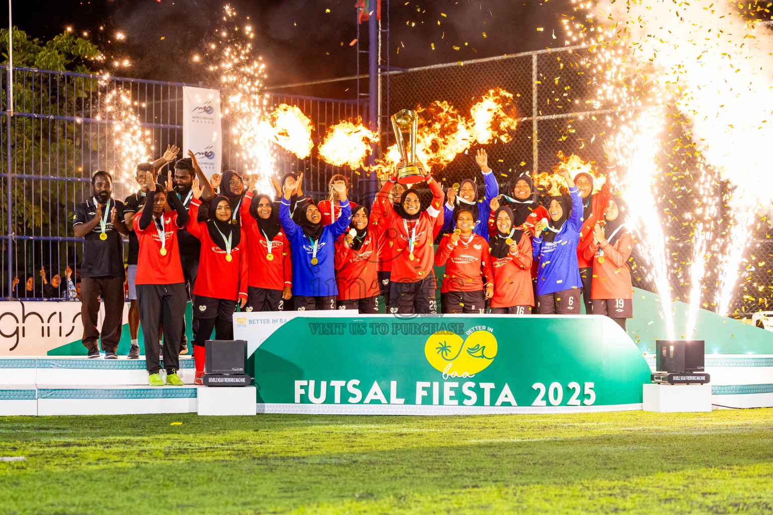 Closing Ceremony of Better in Baa Futsal Fiesta 2025 held in B. Eydhafushi, Maldives on Monday, 17th November 2025. Photos: Nausham Waheed / images.mv