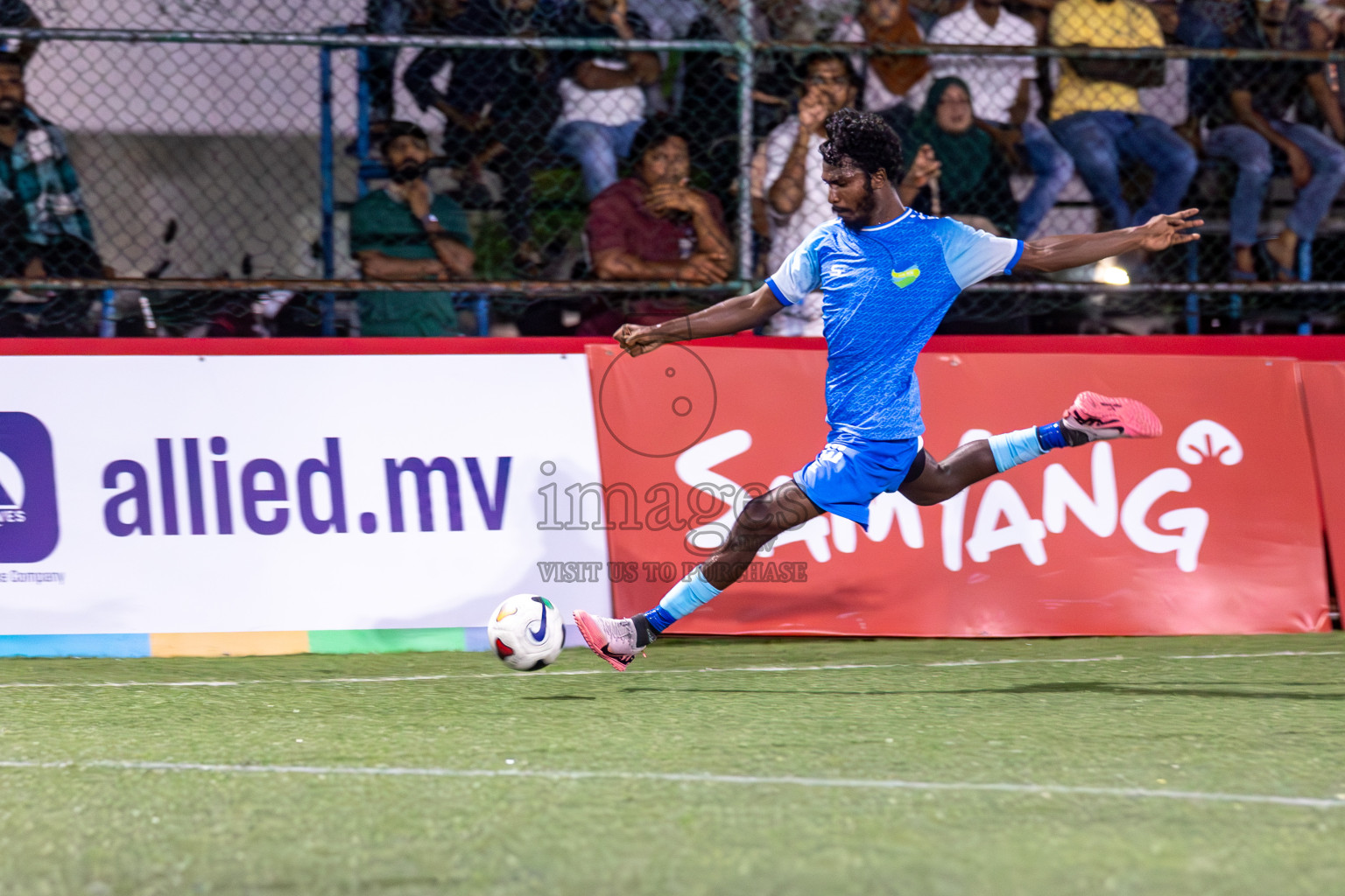 Club Fen vs Club Aasandha in Club Maldives Cup 2024 held in Rehendi Futsal Ground, Hulhumale', Maldives on Friday, 27th September 2024. 
Photos: Hassan Simah / images.mv