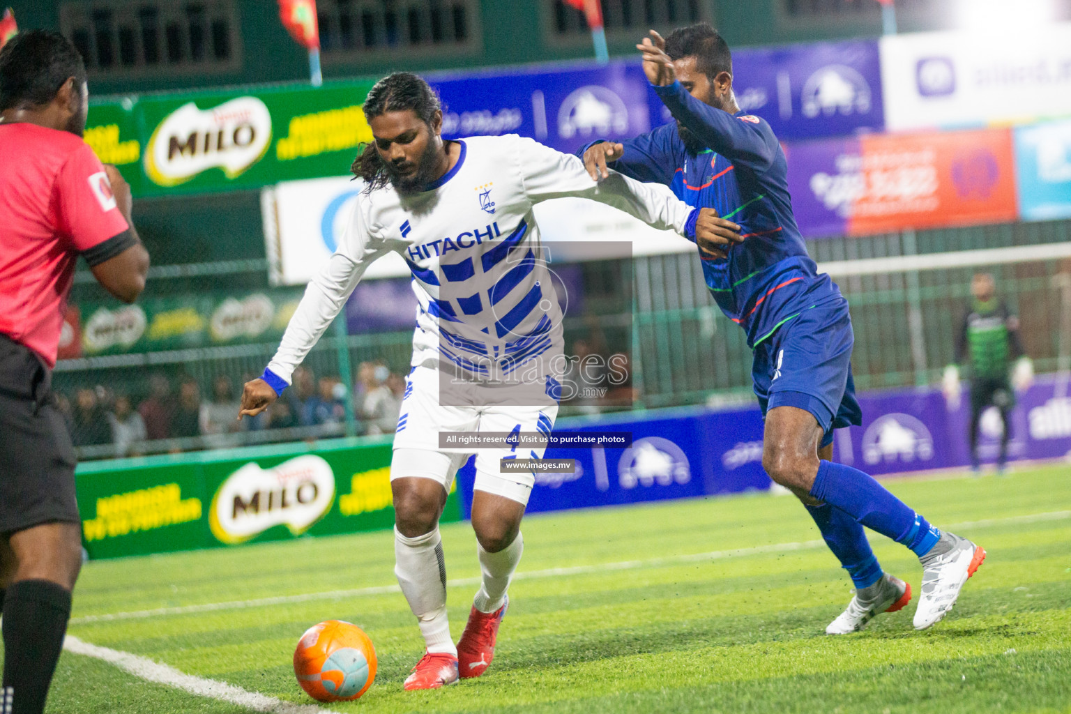 STO RC Vs Team Fenaka in the Quarter Finals of Club Maldives 2021 held in Hulhumale, Maldives on 13 December 2021. Photos: Nasam Thaufeeq