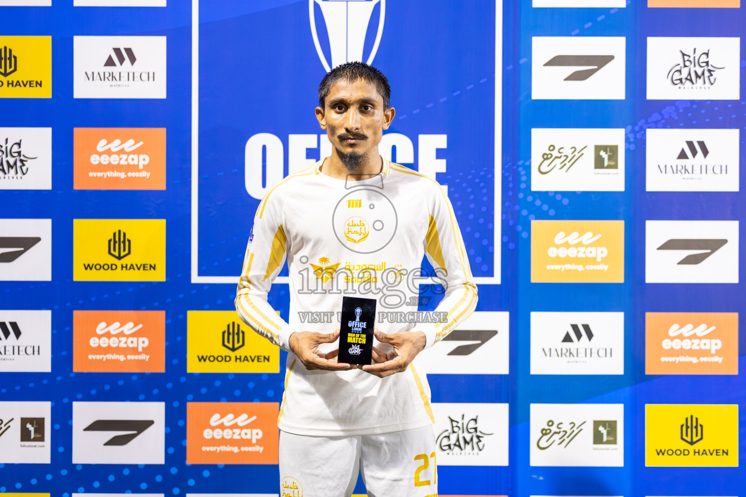 Club Apollo vs Club Hajj in Day 6 of Office League 2025 was held on Monday, 21st April 2025 in Hulhumale', Maldives. Photos: Ismail Thoriq / images.mv