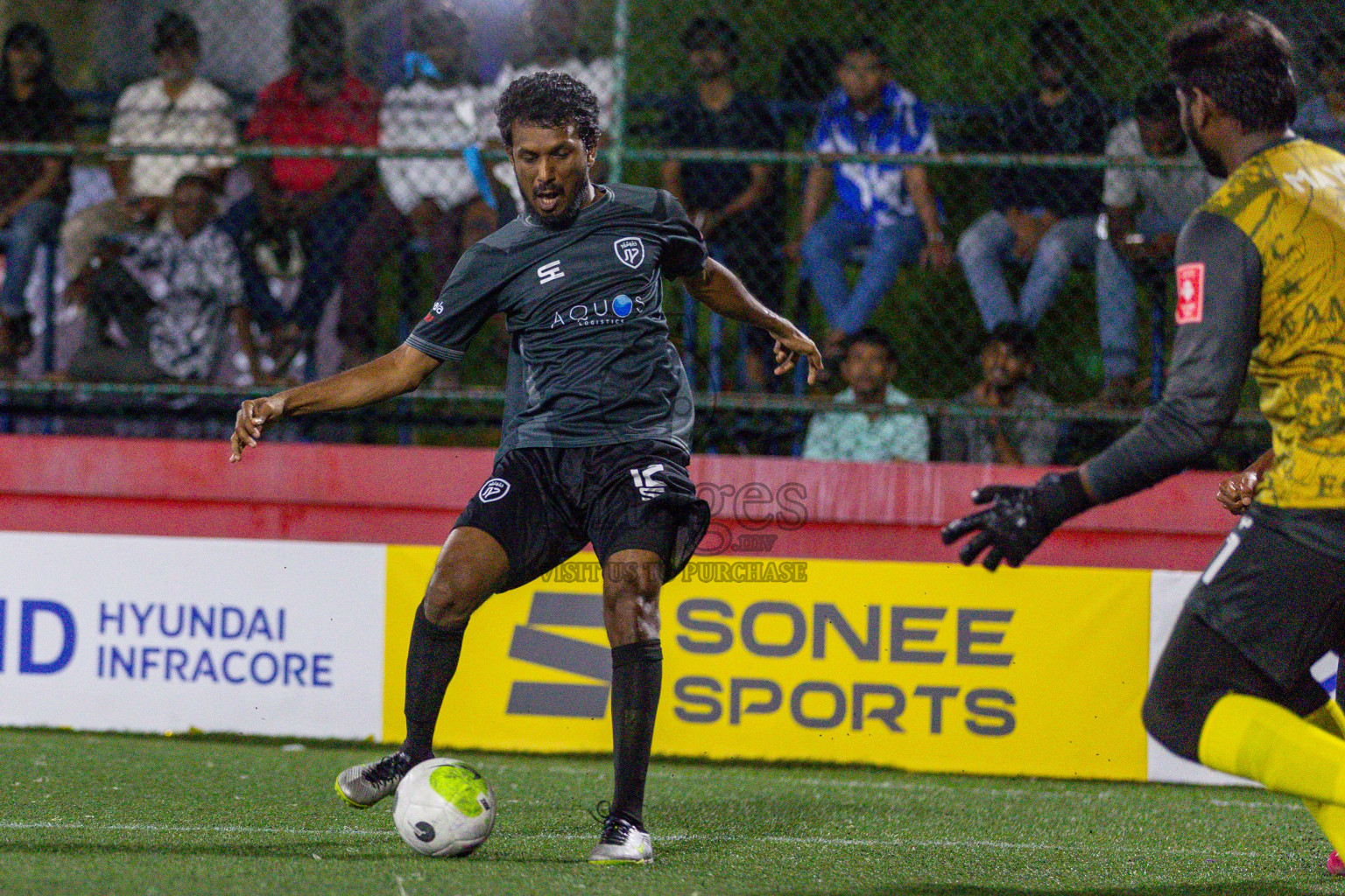 Machchangoalhi vs Maafannu on Day 34 of Golden Futsal Challenge 2024 was held on Monday, 19th February 2024, in Hulhumale', Maldives
Photos: Ismail Thoriq / images.mv