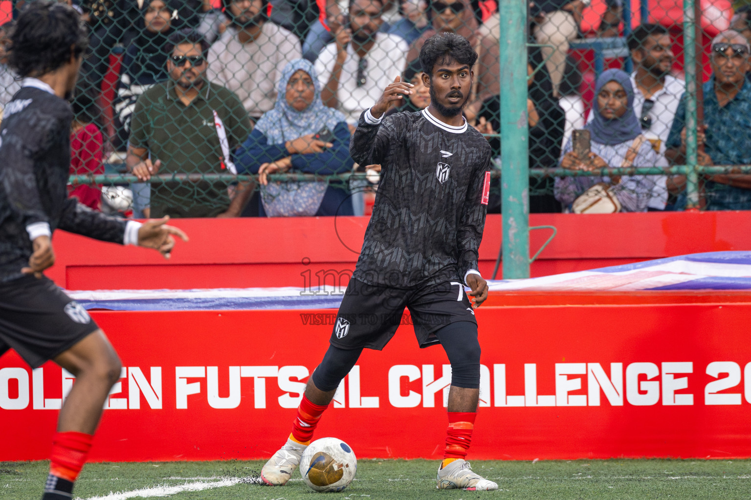 Dh Bandidhoo vs Dh Maaenboodhoo in Day 13 of Golden Futsal Challenge 2025 was held on Friday, 17th January 2025, in Hulhumale', Maldives Photos: Ismail Thoriq / images.mv