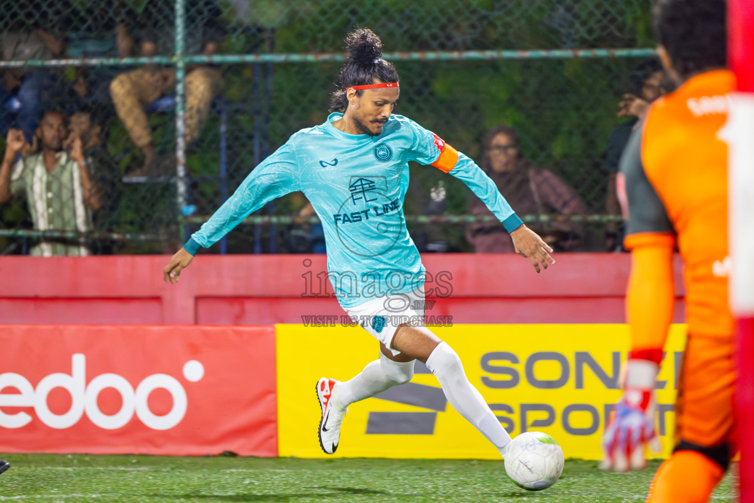 AA Mathiveri vs ADh Maamigili on Day 34 of Golden Futsal Challenge 2024 was held on Monday, 19th February 2024, in Hulhumale', Maldives
Photos: Mohamed Mahfooz Moosa / images.mv