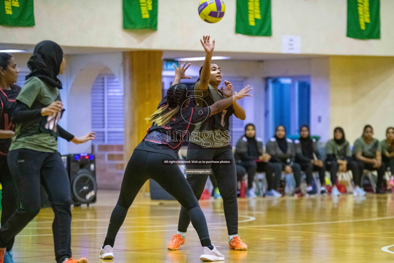 Kulhudhuffushi Youth & R.C vs Club Green Streets in the Finals of Milo National Netball Tournament 2021 (Women's) held on 5th December 2021 in Male', Maldives Photos: Ismail Thoriq / images.mv