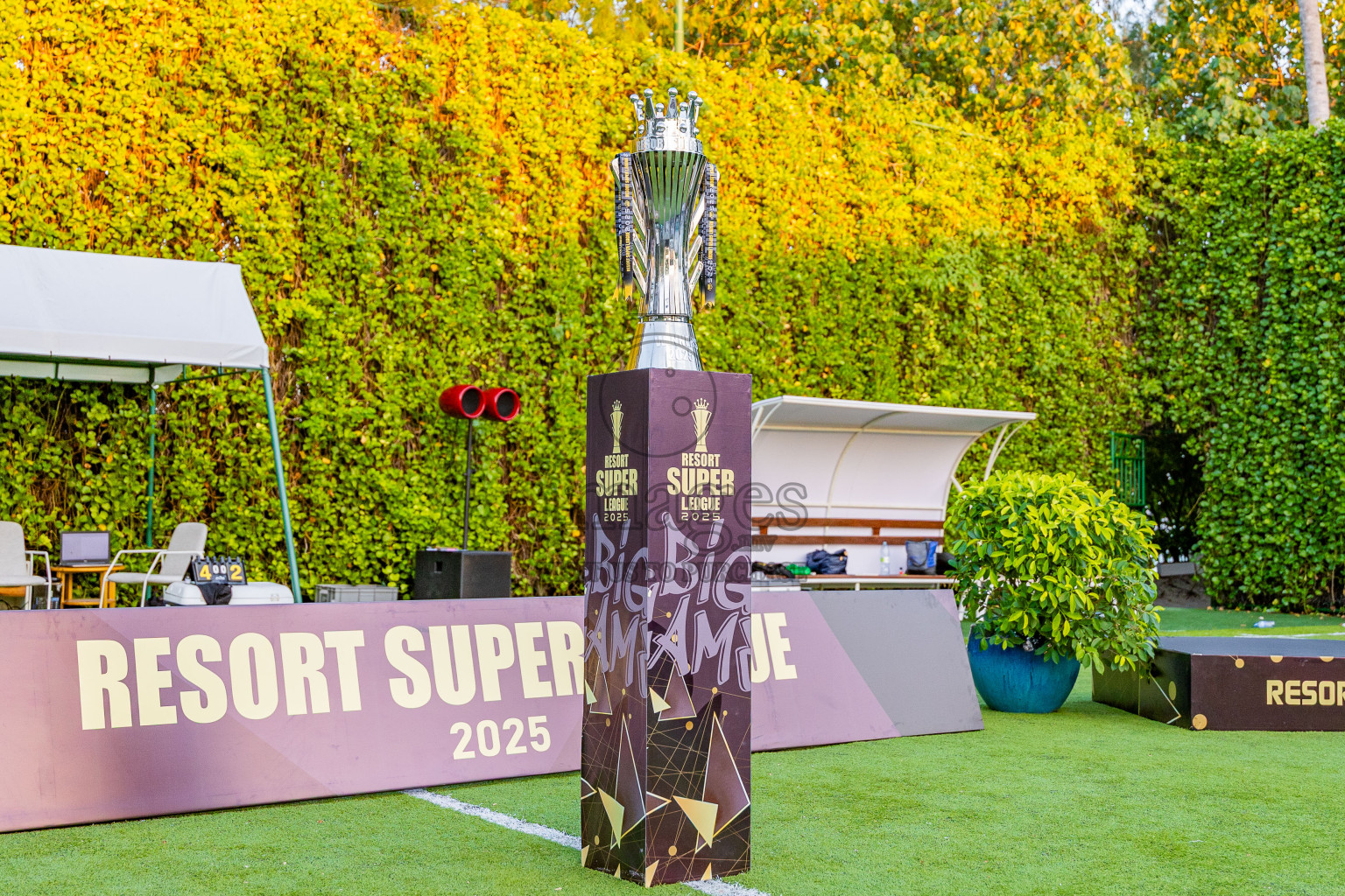 Conrad Maldives vs Joali Maldives in the Final of Resort Super League 2025 was held on Wednesday, 5th November 2025 in Jumeirah Olhaheli Island Maldives, Photos: Areef Adam / images.mv