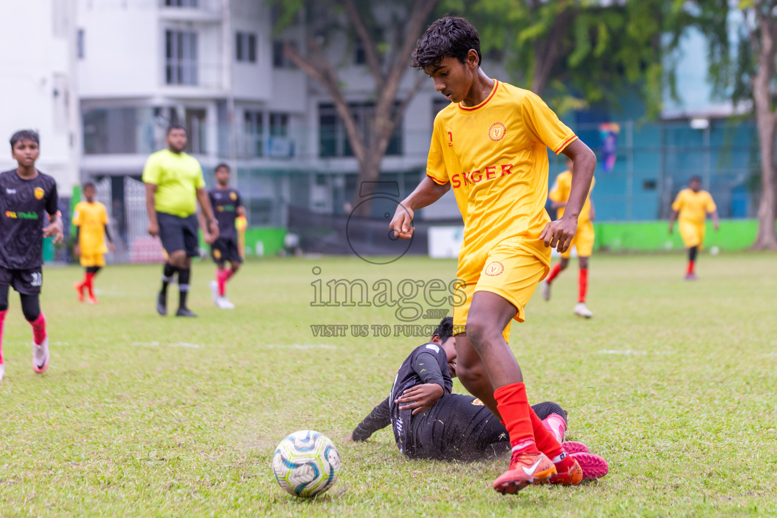 United Victory vs Victory Sports Club  (U12) in Day 5 of Dhivehi Youth League 2024 held at Henveiru Stadium on Friday 29th November 2024. Photos: Shuu Abdul Sattar/ Images.mv