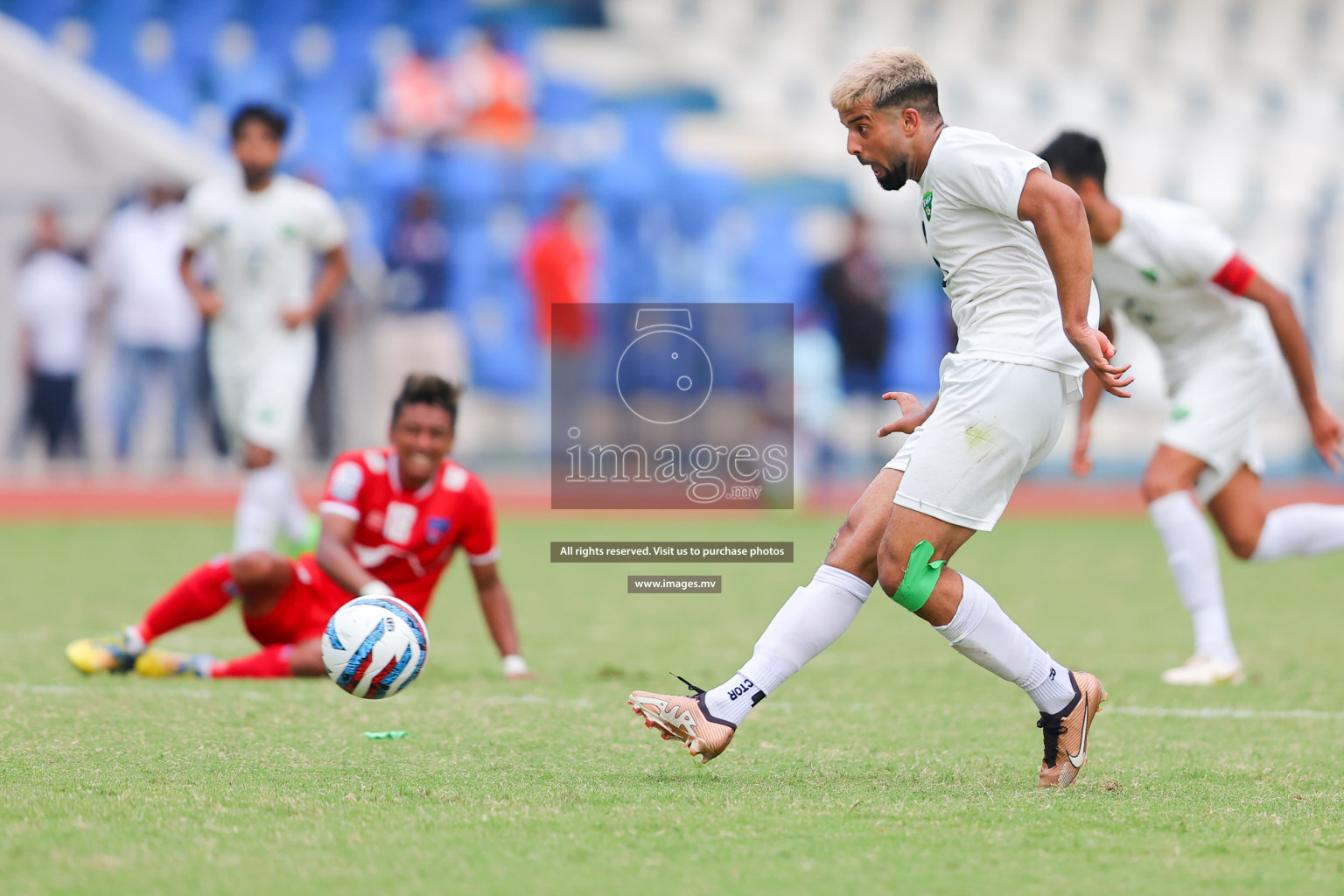 Nepal vs Pakistan in SAFF Championship 2023 held in Sree Kanteerava Stadium, Bengaluru, India, on Tuesday, 27th June 2023. Photos: Nausham Waheed, Hassan Simah / images.mv