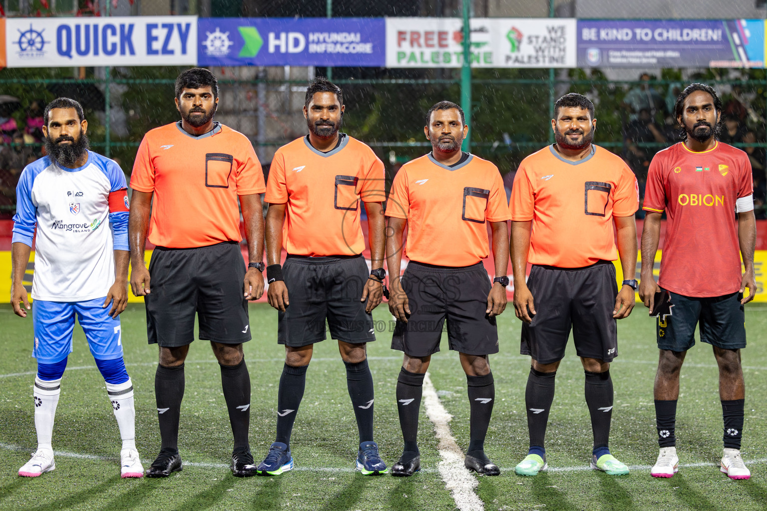 Dh. Kudahuvadhoo VS N. Kendhikulhudhoo in Round of 16 on Day 40 of Golden Futsal Challenge 2024 which was held on Tuesday, 27th February 2024, in Hulhumale', Maldives Photos: Hassan Simah / images.mv