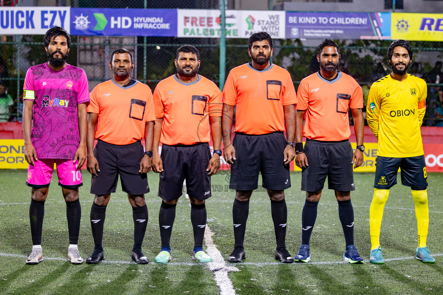 Maafannu VS B. Eydhafushi in Round of 16 on Day 40 of Golden Futsal Challenge 2024 which was held on Tuesday, 27th February 2024, in Hulhumale', Maldives Photos: Hassan Simah / images.mv