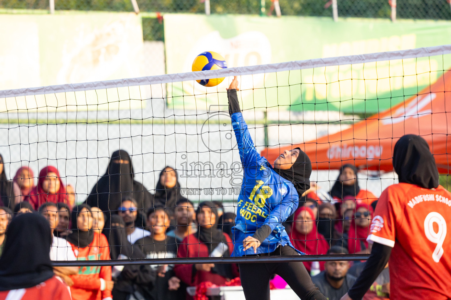 Day 10 of Interschool Volleyball Tournament 2024 was held in Ekuveni Volleyball Court at Male', Maldives on Sunday, 1st December 2024.
Photos: Ismail Thoriq / images.mv