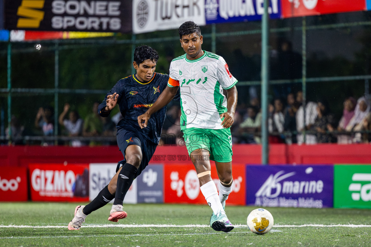 B Thulhaadhoo vs B Fehendhoo in Day 18 of Golden Futsal Challenge 2025 was held on Wednesday, 22nd January 2025, in Hulhumale', Maldives. Photos: Nausham Waheed / images.mv