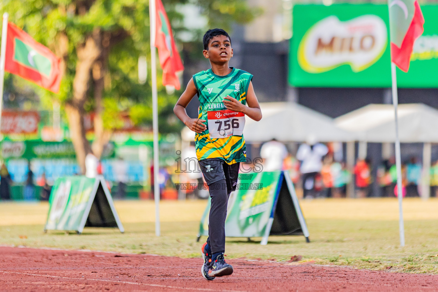 Day 3 of Inter-school Athletics Championship 2025 held in Ekuveni Synthetic Track, Male', Maldives on Wednesday, 08th October 2025. Photos by: Areef Adam  / Images.mv