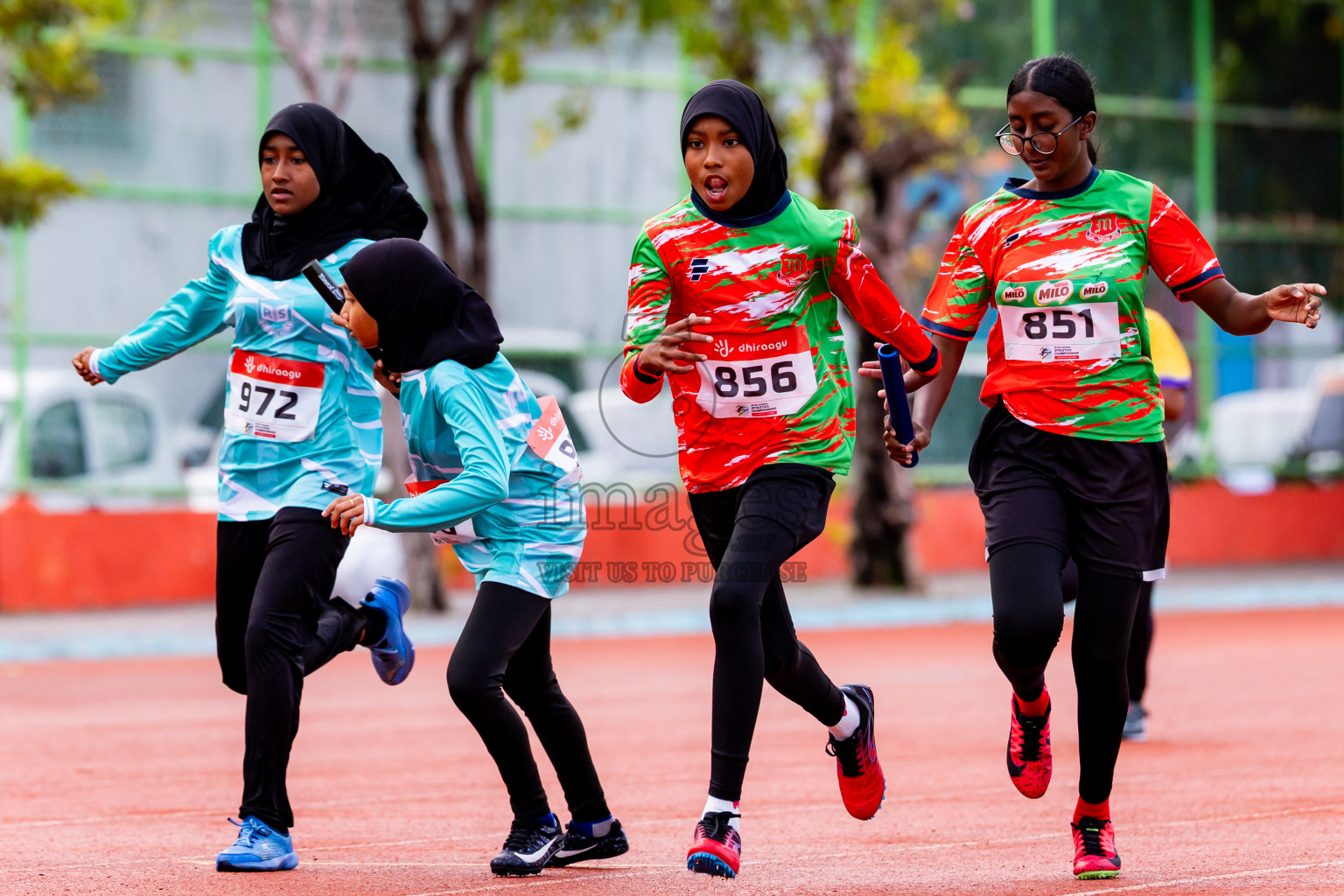 Day 6 of Inter-school Athletics Championship 2025 held in Ekuveni Synthetic Track, Male', Maldives on Sunday, 12th October 2025. Photos by: Nausham Waheed / Images.mv