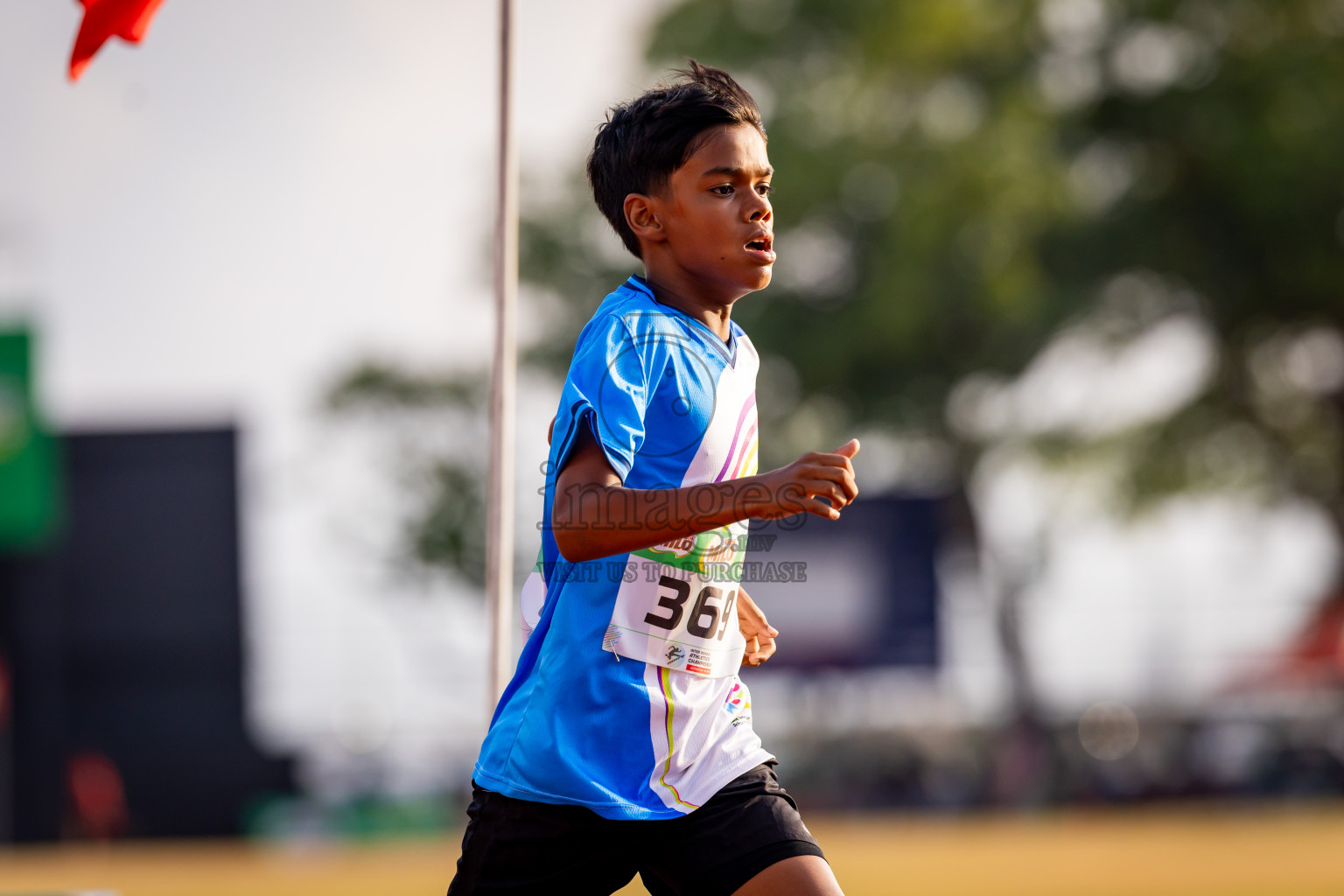 Day 3 of Inter-school Athletics Championship 2025 held in Ekuveni Synthetic Track, Male', Maldives on Wednesday, 08th October 2025. Photos by: Nausham Waheed / Images.mv
