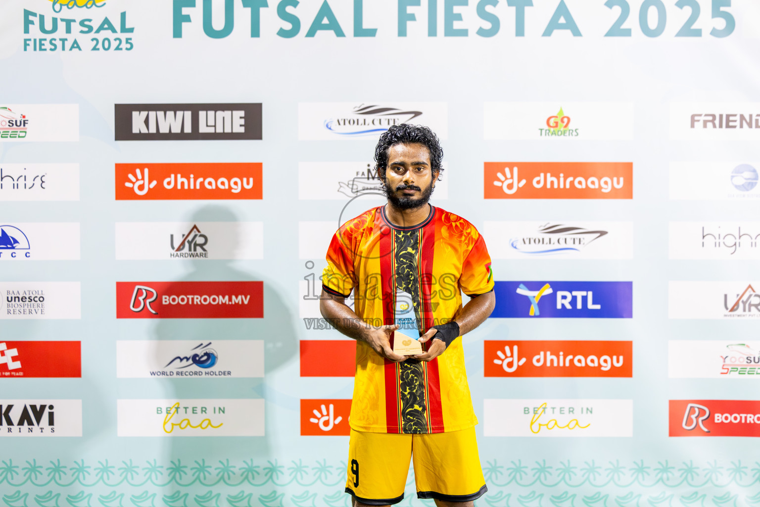 Hithaadhoo vs Thulhaadhoo in Day 5 of Better in Baa Futsal Fiesta 2025 Men's division held in B. Eydhafushi, Maldives on Sunday, 9th November 2025. Photos: Nausham Waheed / images.mv