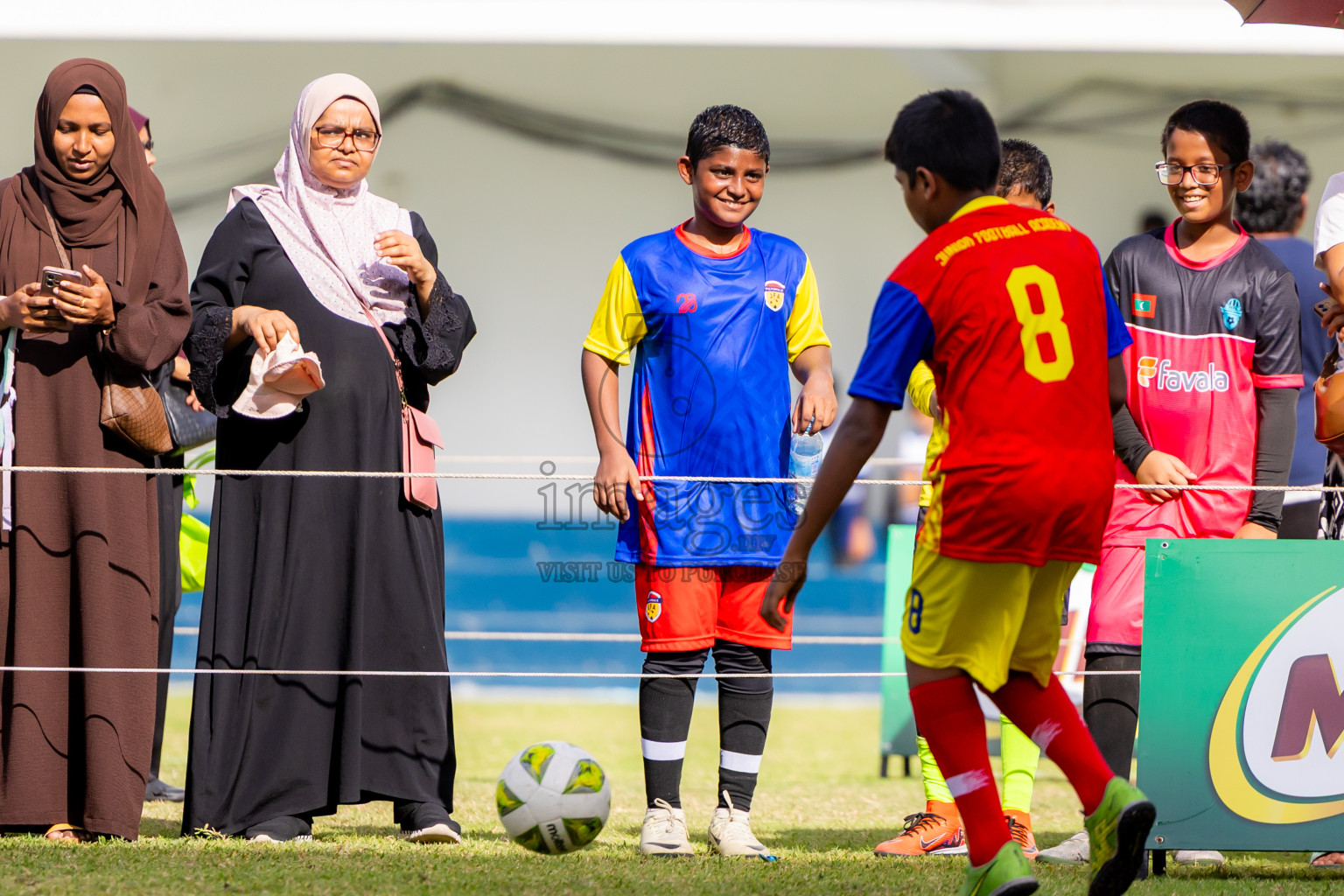 Day 1 of MILO Academy Championship 2025 (U-12) was held at Henveiru Stadium in Male', Maldives on Thursday, 1st May 2025. Photos: Nausham Waheed / images.mv