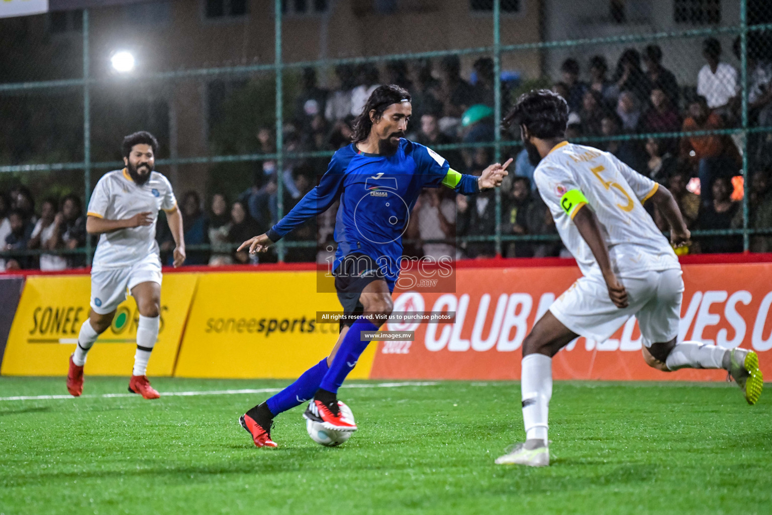 Team Fenaka vs Team Civil Court in Club Maldives Cup 2022 was held in Hulhumale', Maldives on Friday, 14th October 2022. Photos: Nausham Waheed / images.mv