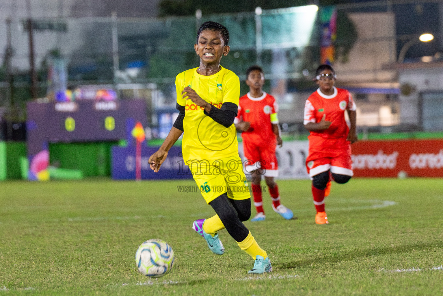 Maziya vs Hurriya (U12) in Day 4 of Dhivehi Youth League 2024 held at Henveiru Stadium on Thursday, 28th November 2024. Photos: Shuu Abdul Sattar/ Images.mv