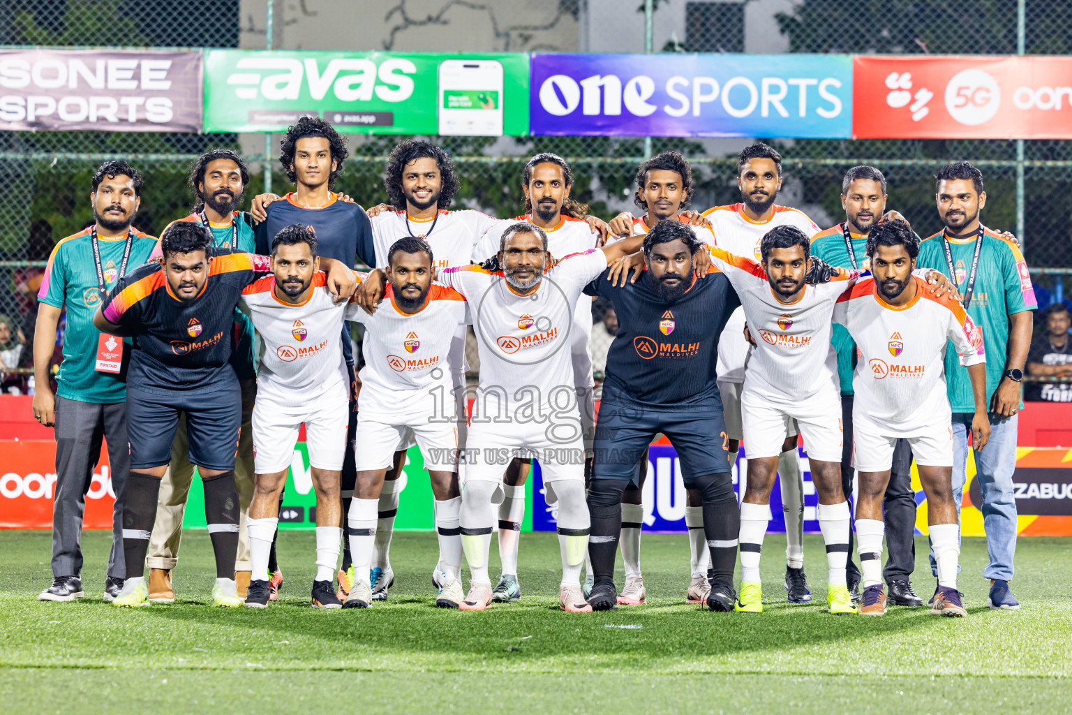 GA Maamendhoo VS GA Villingili in Day 8 of Golden Futsal Challenge 2025 was held on Sunday, 12th January 2025, in Hulhumale', Maldives Photos: Nausham Waheed , Ismail Thoriq / images.mv