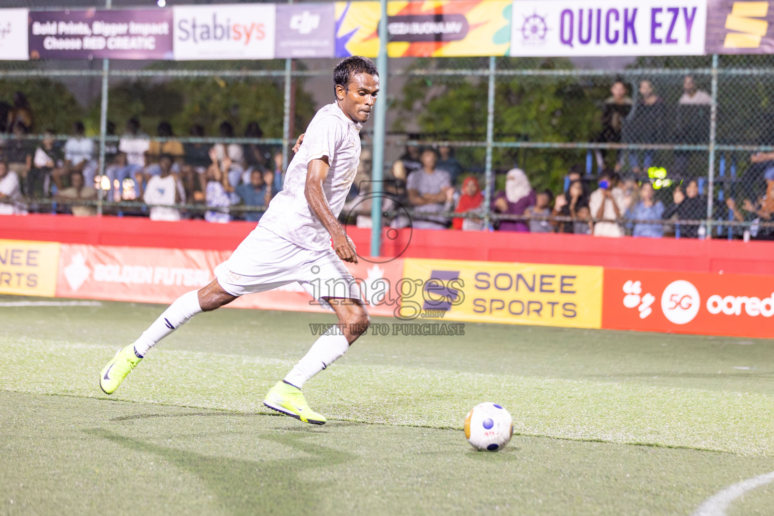 HDh Hanimaadhoo vs HDh Makunudhoo in Day 5 of Golden Futsal Challenge 2025 on Thursday, 9th January 2025, in Hulhumale', Maldives 
Photos: Hassan Simah / images.mv