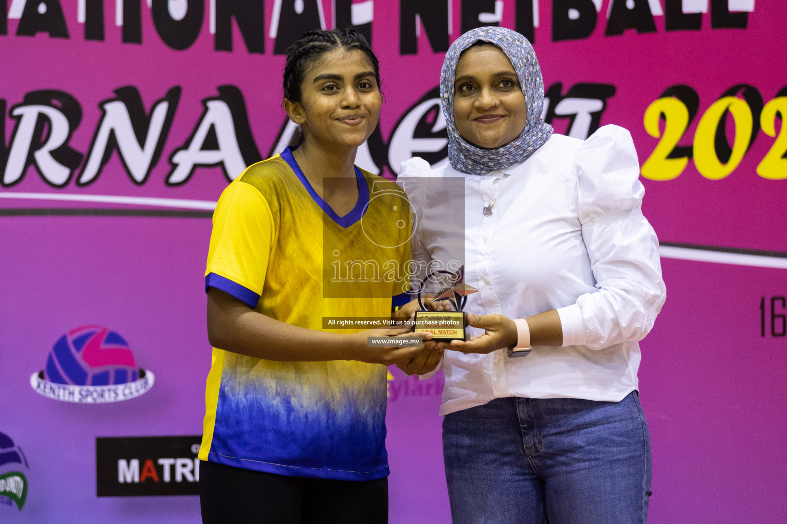 Club Green Streets vs Kulhudhufushi Y&RC in the 1st Division Final of Milo National Netball Tournament 2022 on 22nd July 2022 held in Social Center, Male', Maldives. Photographer: Shuu / images.mv