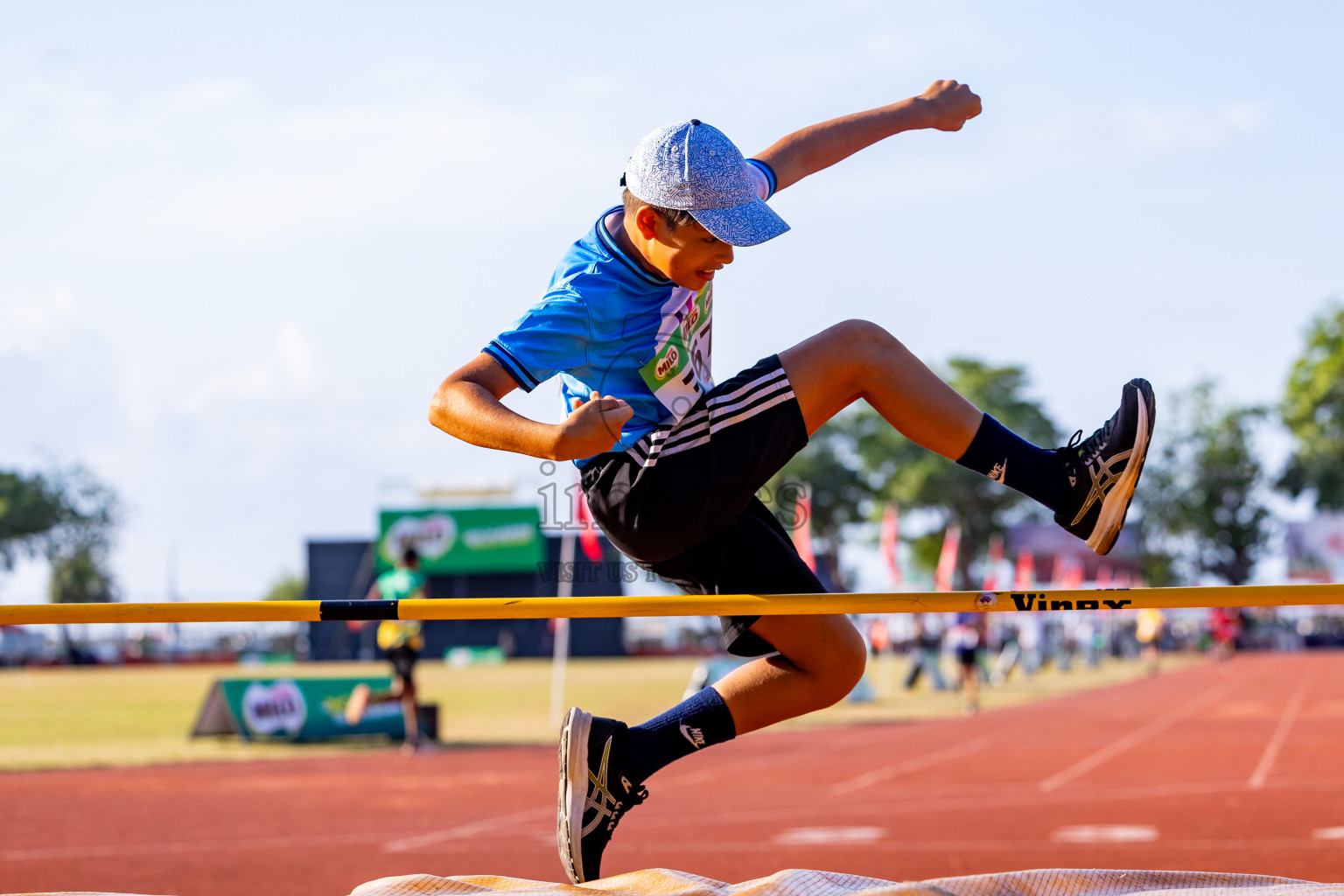 Day 3 of Inter-school Athletics Championship 2025 held in Ekuveni Synthetic Track, Male', Maldives on Wednesday, 08th October 2025. Photos by: Nausham Waheed / Images.mv