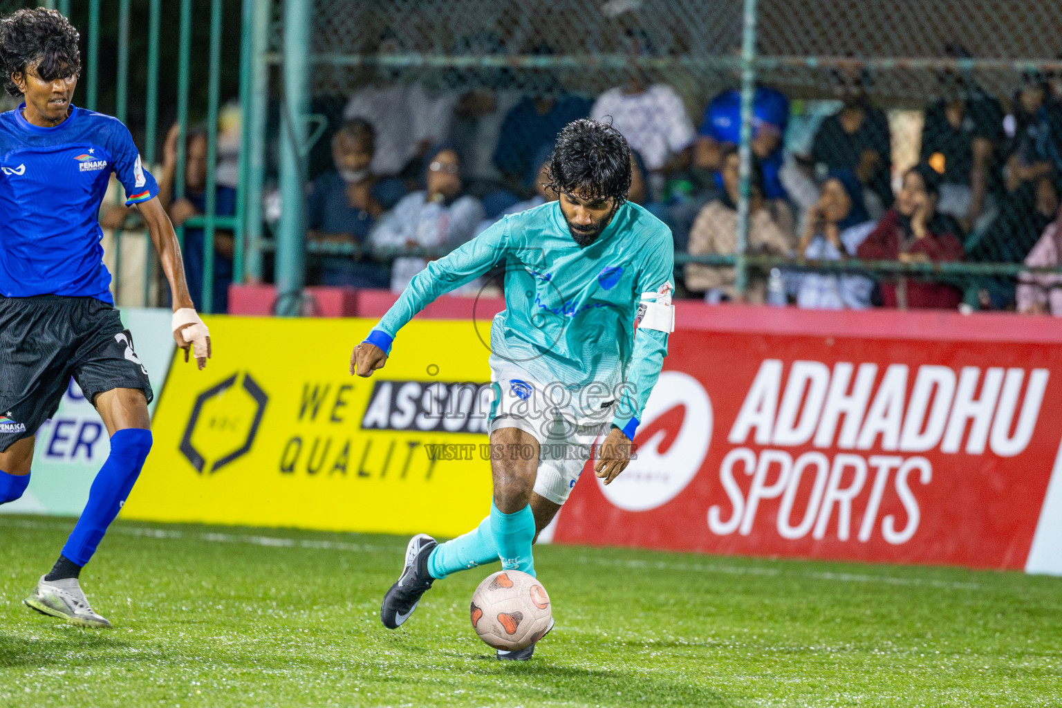 Team FENAKA vs MSRC (Maldivian) in Day 8 of Club Maldives Cup 2025 was held in Rehendhi Futsal Ground, Hulhumale', Maldives on Wednesday, 8th October 2025.
Photos: Ismail Thoriq / images.mv