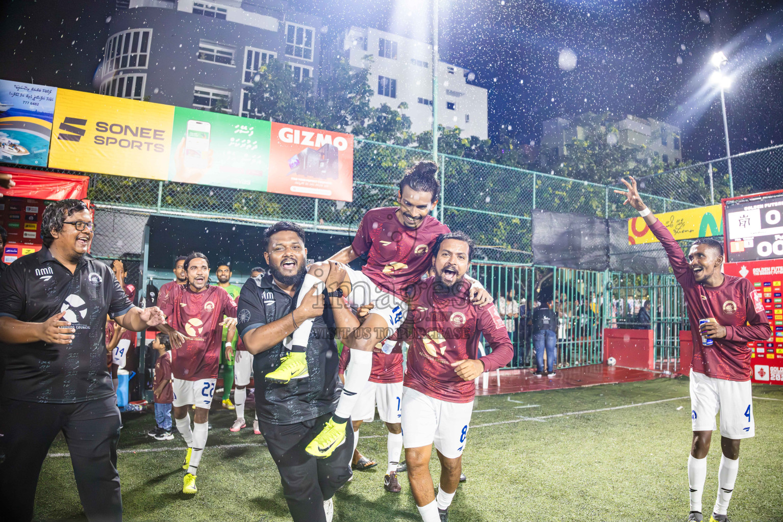 V Felidhoo vs V Keyodhoo in Atoll Round Final on Day 22 of Golden Futsal Challenge 2025 was held on Sunday , 26th January 2025, in Hulhumale', Maldives.
Photos: Ismail Thoriq / images.mv