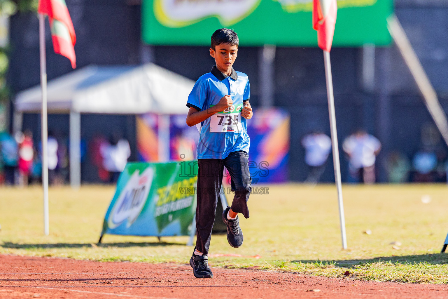 Day 1 of Inter-school Athletics Championship 2025 held in Ekuveni Synthetic Track, Male', Maldives on Monday, 06th October 2025. Photos by: Areef Adam  / Images.mv