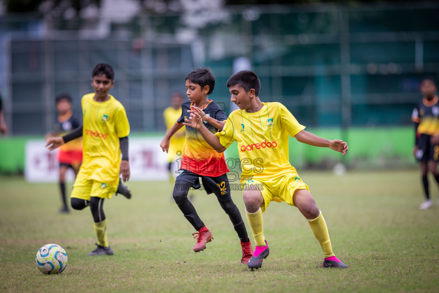 Eagles vs Maziya (U12) in Dhivehi Youth League 2024 - Day 2. Matches held at Henveiru Stadium on 22nd November 2024 , Friday. Photos: Shuu Abdul Sattar/ Images.mv