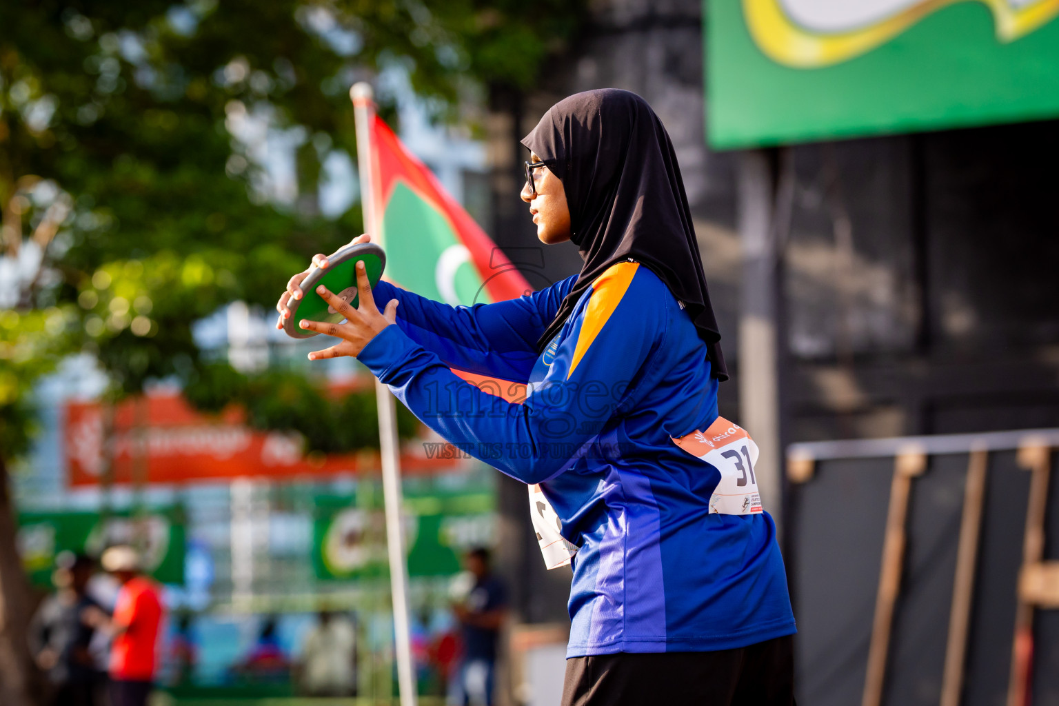 Day 3 of Inter-school Athletics Championship 2025 held in Ekuveni Synthetic Track, Male', Maldives on Wednesday, 08th October 2025. Photos by: Nausham Waheed / Images.mv